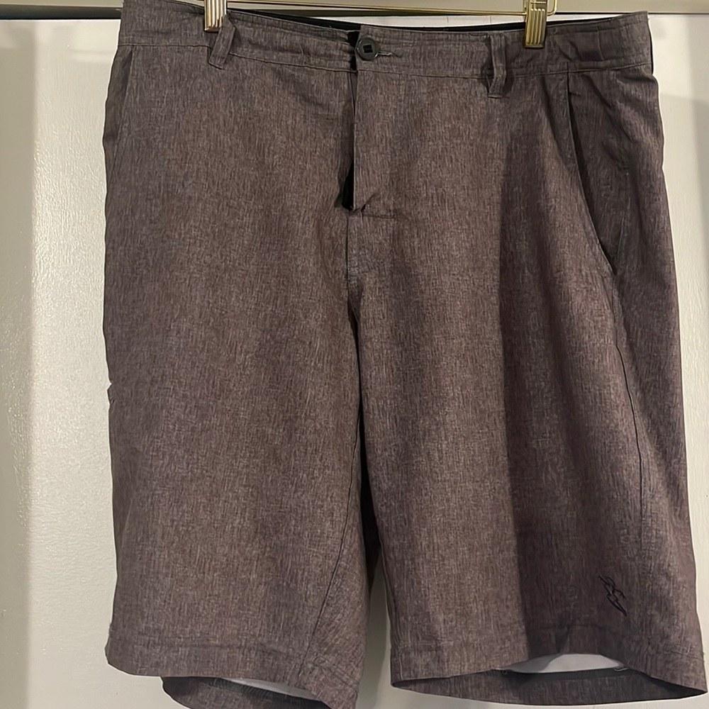 Men's Hybrid Shorts in Gray